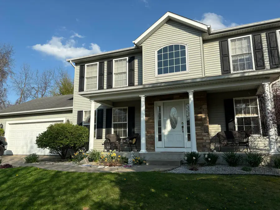 612 W Dunn Road, New Carlisle, IN 46552 - #2