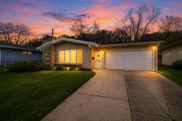 8210 Lakewood Avenue, Gary, IN 46403