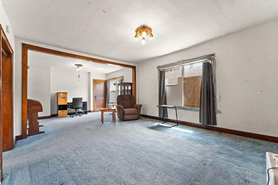 214 Center Street, Valparaiso, IN 46385 - #3