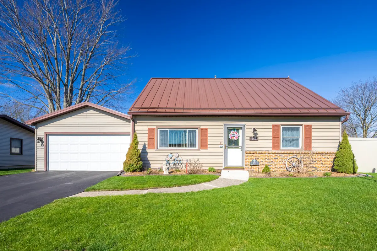 213 E Jefferson Street, Westville, IN 46391 - #1