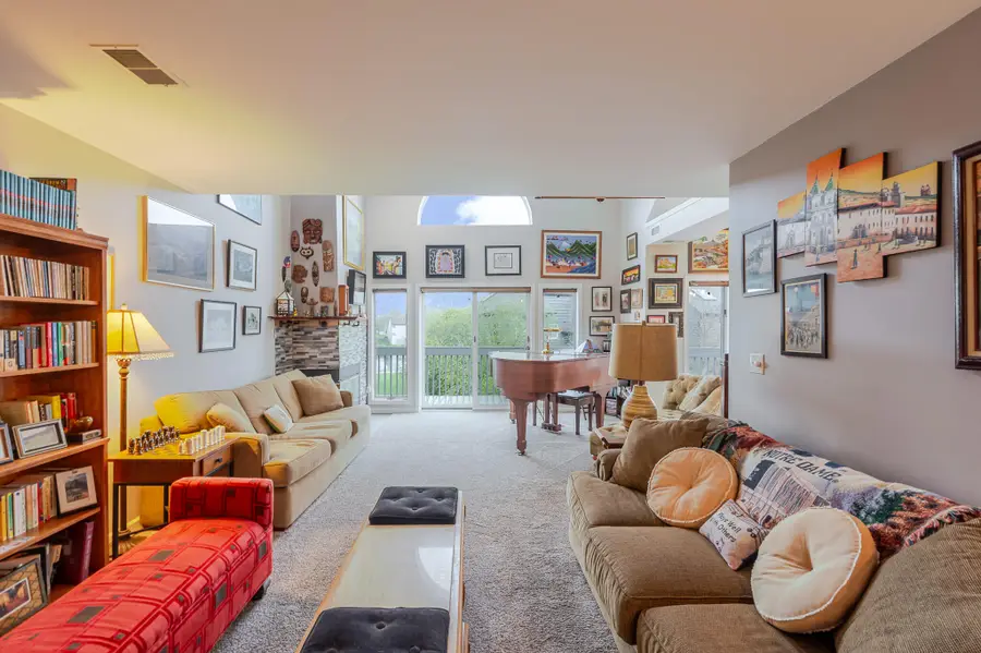 1300 Winding Ridge Lane #A7, Valparaiso, IN 46383 - #3