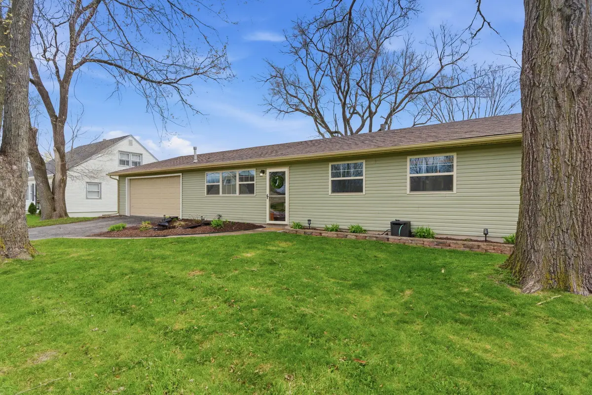 621 Old Forge Road, Valparaiso, IN 46385 - #1