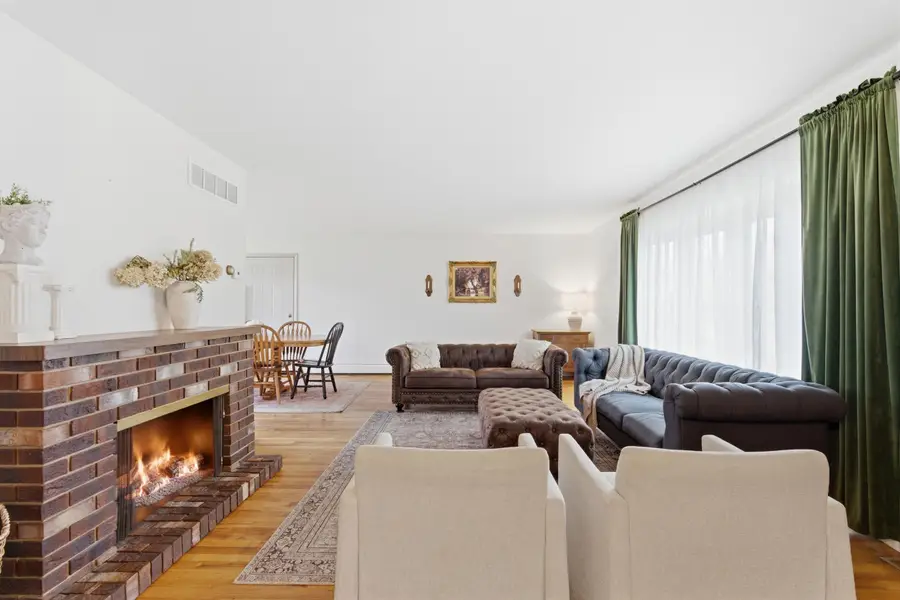 715 3rd Avenue Nw, Demotte, IN 46310 - #3