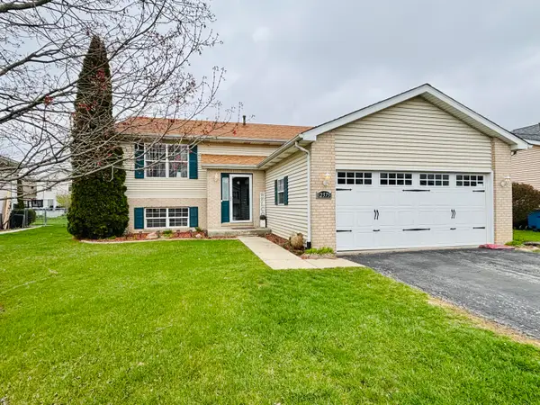 12375 Tippecanoe Place, Crown Point, IN 46307