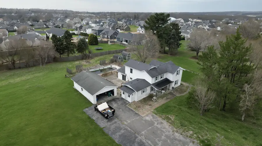 2402 Linda Road, Valparaiso, IN 46383 - #2