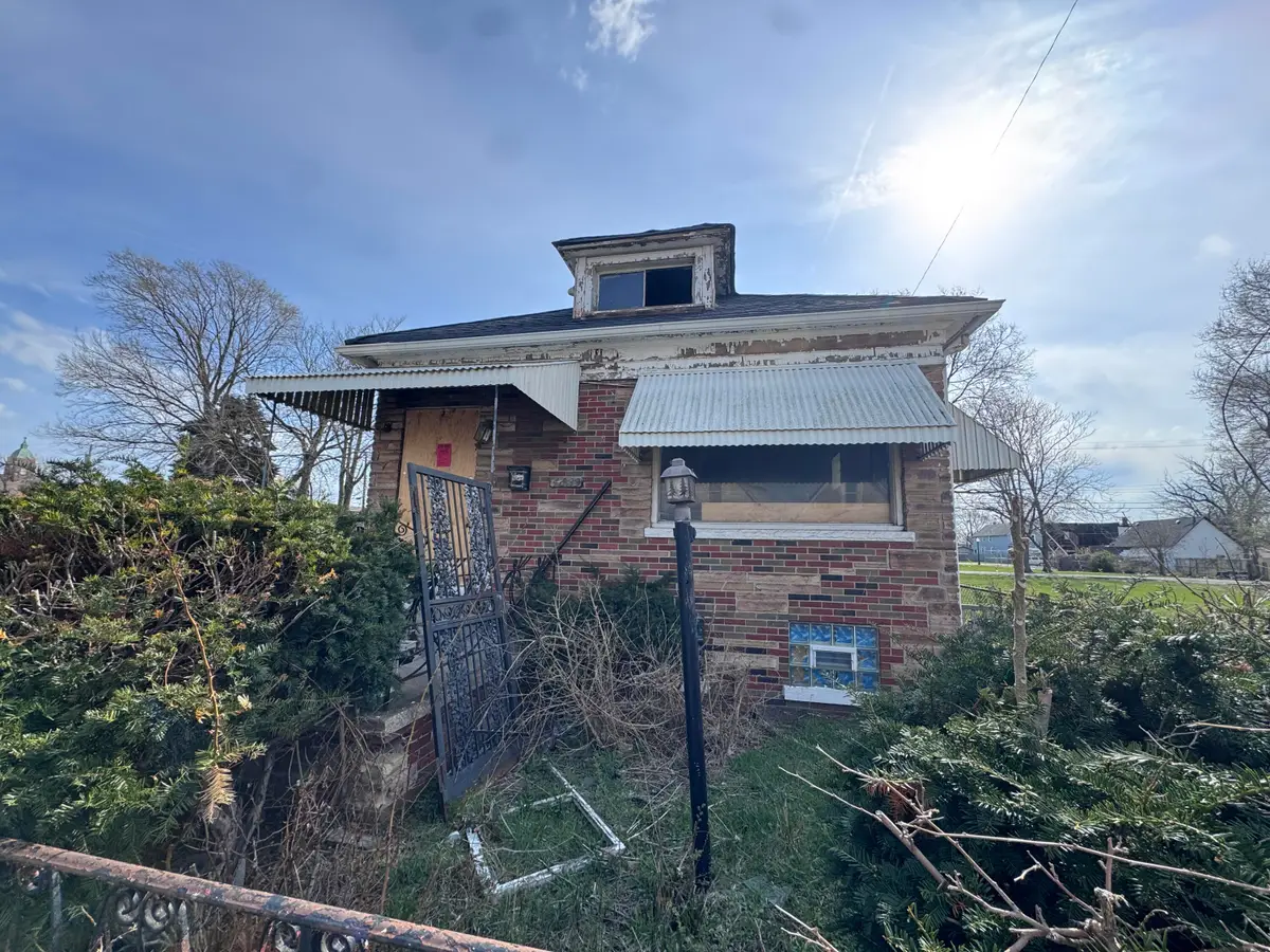 4833 Mccook Avenue, East Chicago, IN 46312 - #1