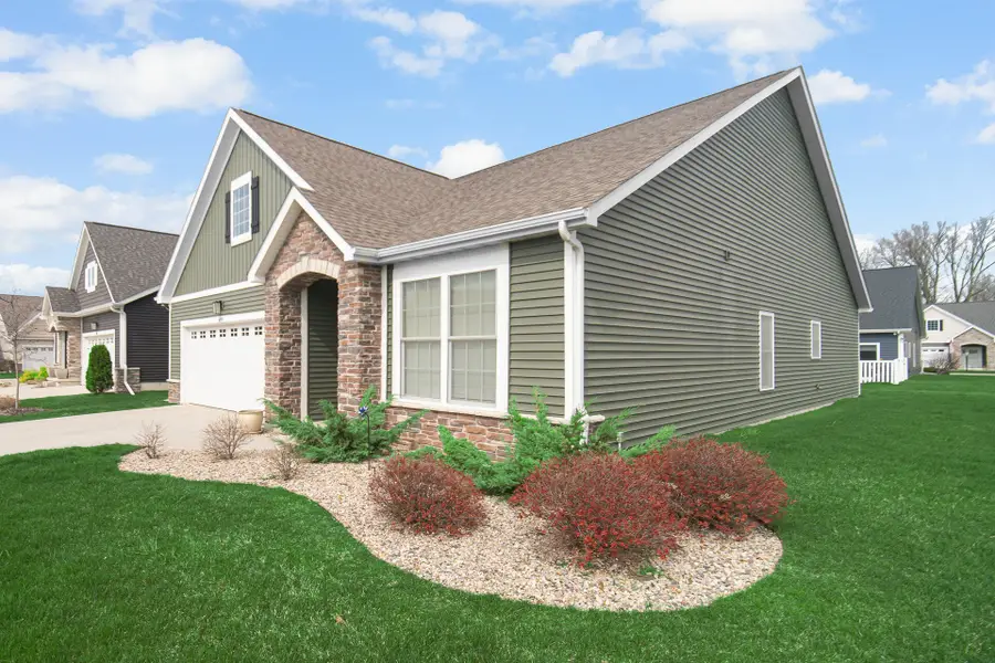 499 Cherrywood Lane, Chesterton, IN 46304 - #3