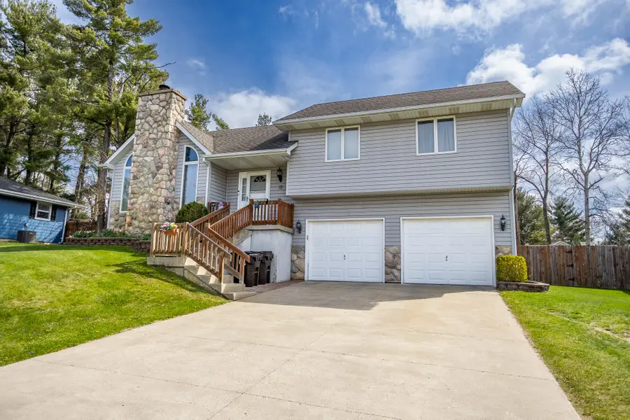 15 Vine Drive, Hebron, IN 46341 - #2