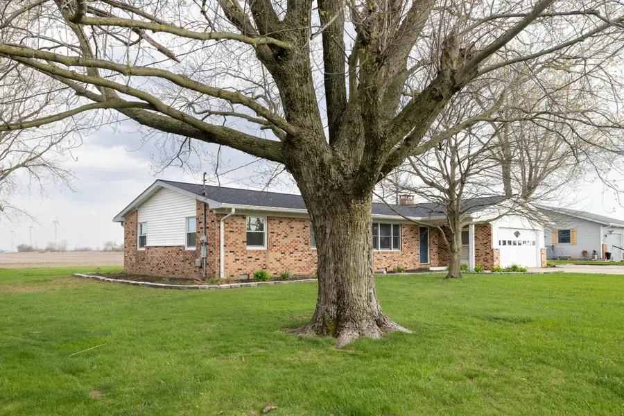 105 N Homer Lane, Wolcott, IN 47995 - #3