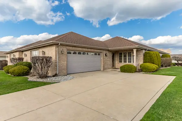 9841 Hart Street, St. John, IN 46373