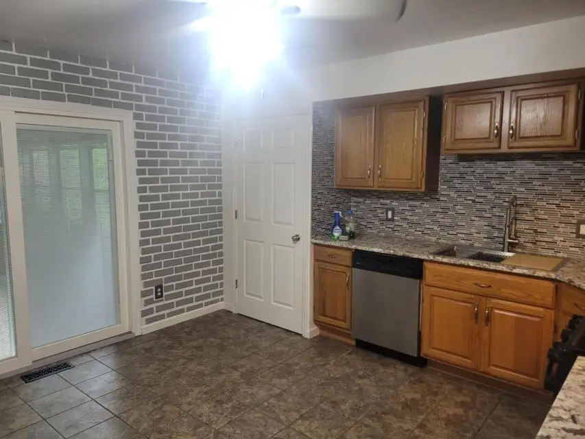 414 Salt Creek Parkway, Valparaiso, IN 46385 - #3