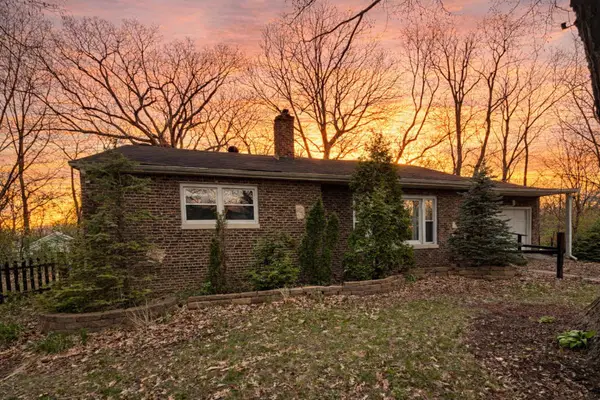 1000 E 61st Place, Merrillville, IN 46410