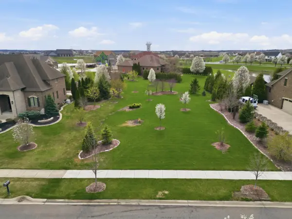 8645 W 105th Avenue, St. John, IN 46373