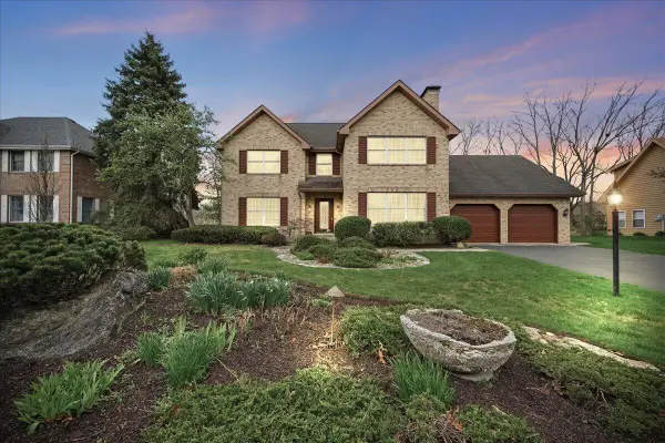 404 Westchester Lane, Valparaiso, IN 46385