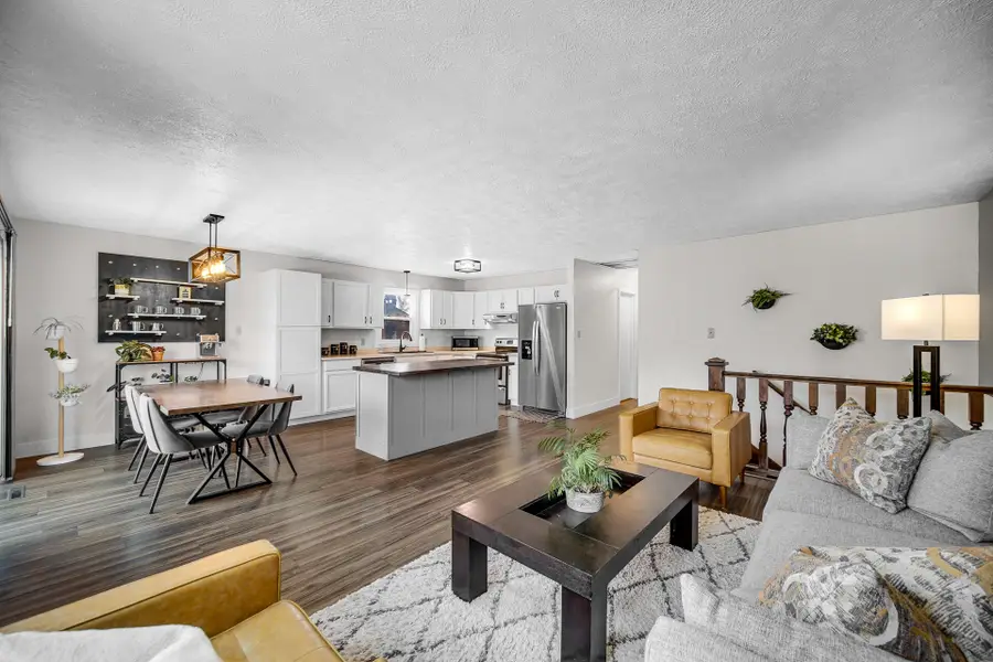 4303 Kingsdale Drive, Valparaiso, IN 46383 - #3