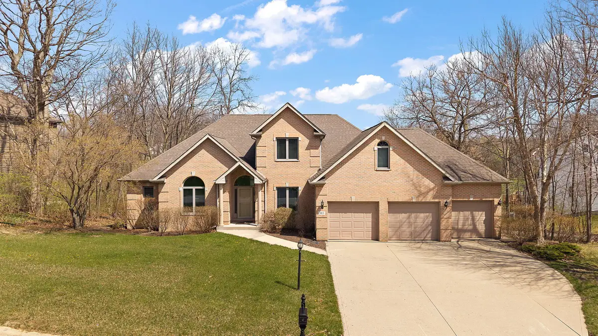 363 Tremont Lane, Valparaiso, IN 46385 - #1