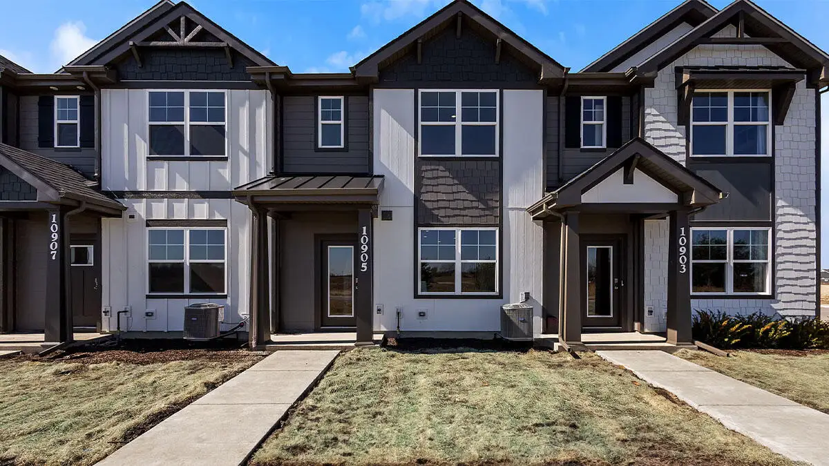 8954 Remington Way, Saint John, IN 46373 - #1