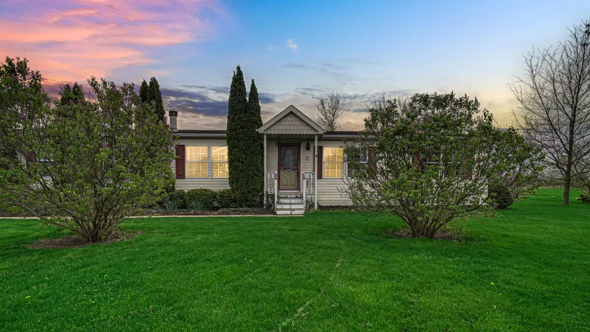 14805 W 109th Avenue, Dyer, IN 46311 - #1