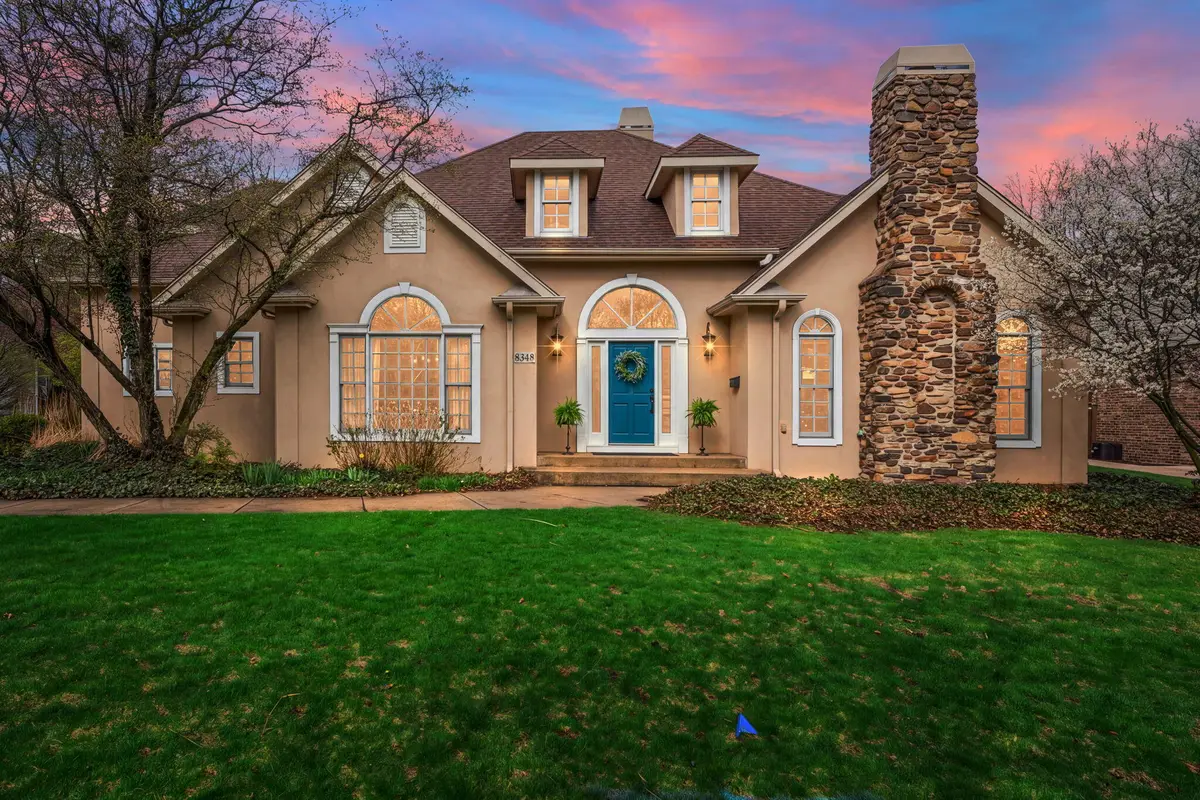 8348 Castle Drive, Munster, IN 46321 - #1