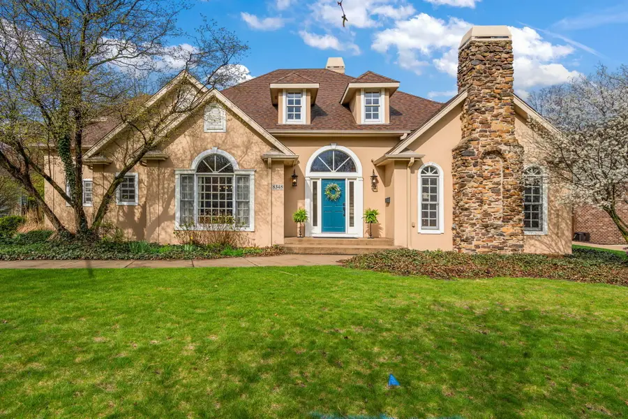 8348 Castle Drive, Munster, IN 46321 - #2