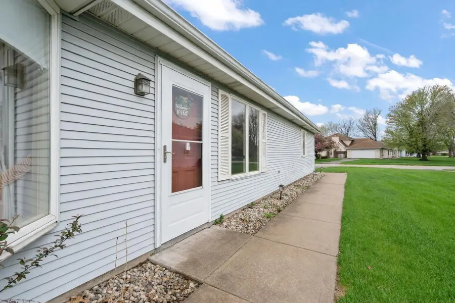 121 Bluegrass Drive, Schererville, IN 46375 - #3