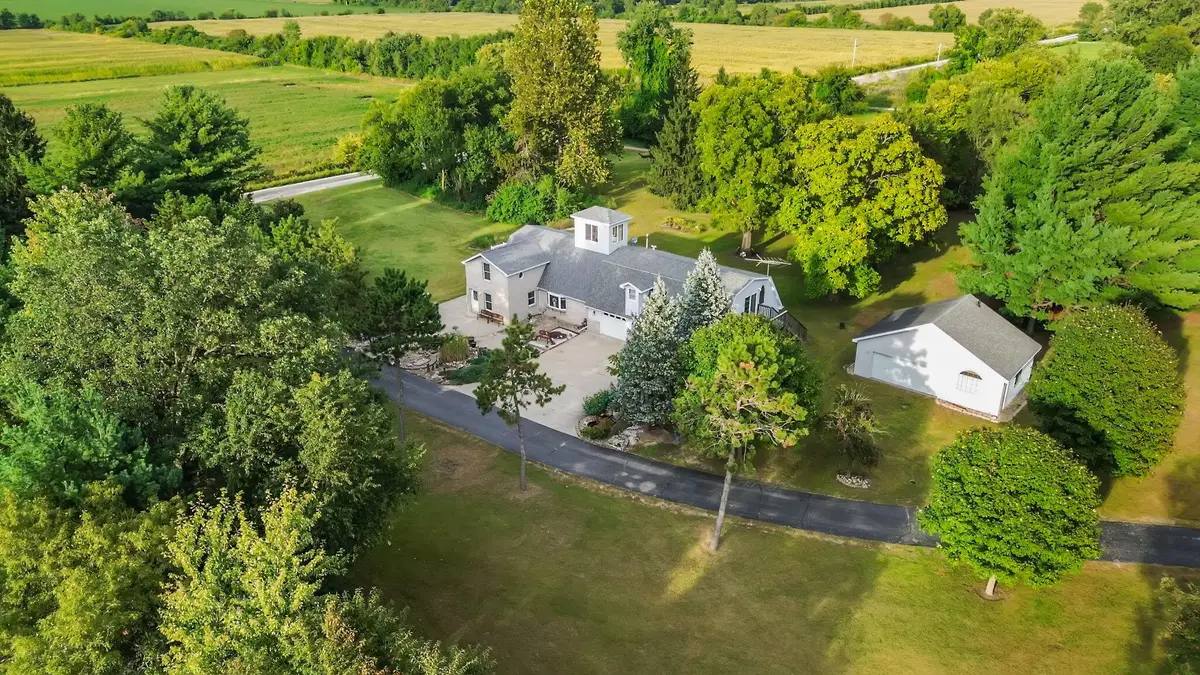 2549 E 1100 N, Demotte, IN 46310 - #1