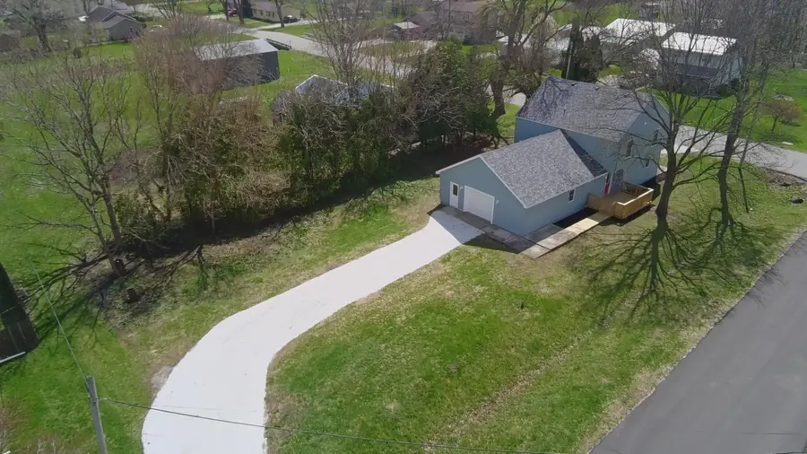 112 W Allen Street, Kentland, IN 47951 - #2