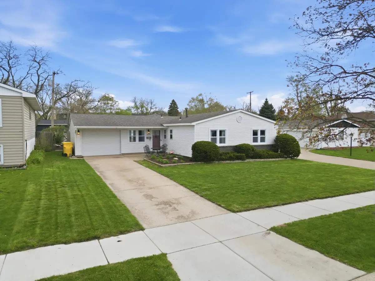 1419 N Jay Avenue, Griffith, IN 46319 - #1