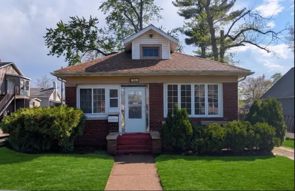 715 Pearl Street, Michigan City, IN 46360