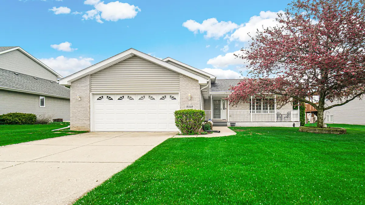 9519 Henry Street, Dyer, IN 46311 - #1