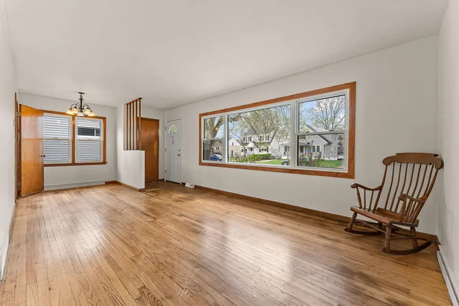 7021 Osborn Avenue, Hammond, IN 46323 - #2