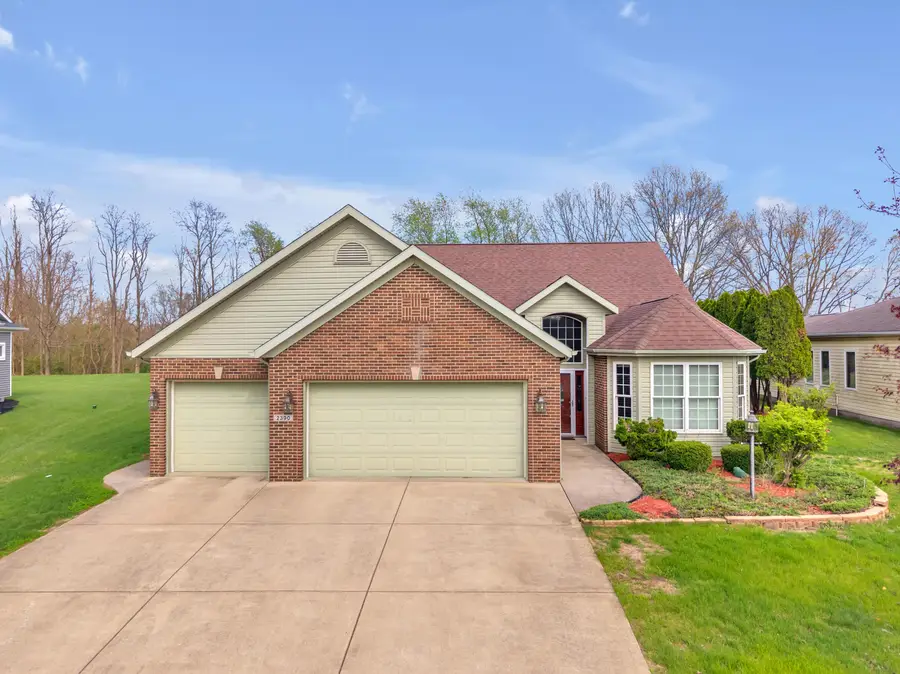 2390 Brooks Bluff W, North Judson, IN 46366 - #2