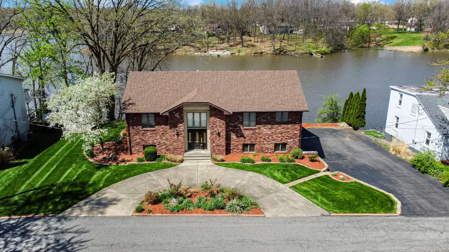 1242 River Terrace, Hobart, IN 46342 - #2