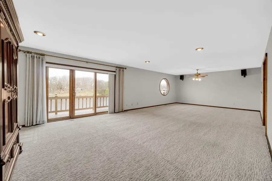 1242 River Terrace, Hobart, IN 46342 - #3