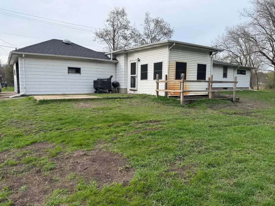 1034 Woodlawn Avenue, Michigan City, IN 46360 - #2