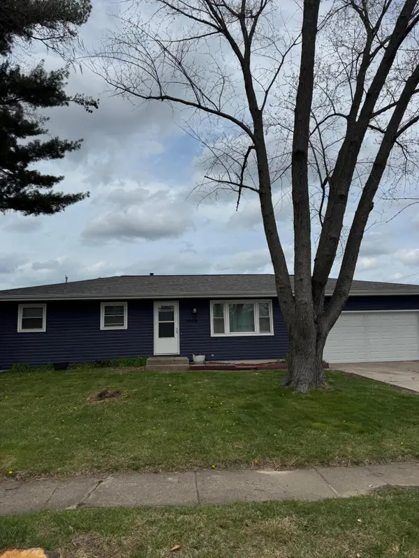 5564 Redwood Avenue, Portage, IN 46368