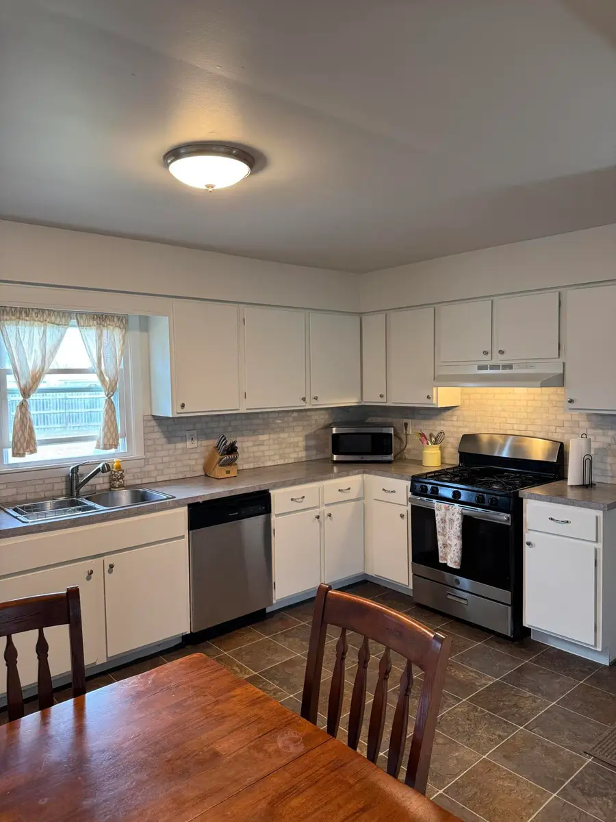 5564 Redwood Avenue, Portage, IN 46368 - #3