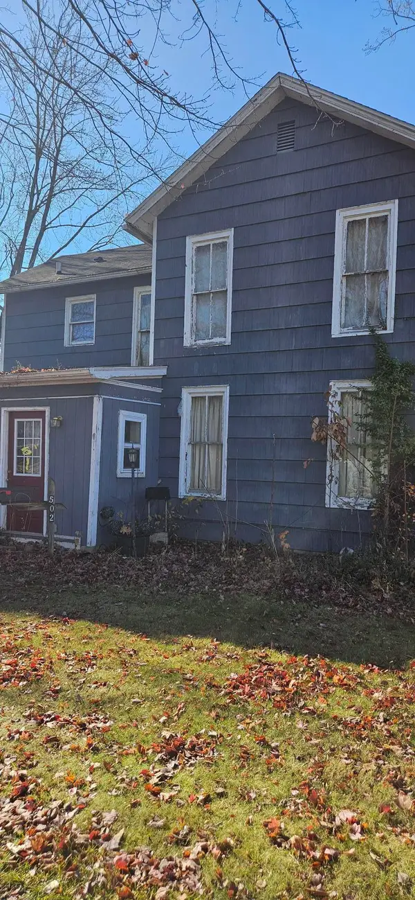 502 S Riverside Drive, Winamac, IN 46996