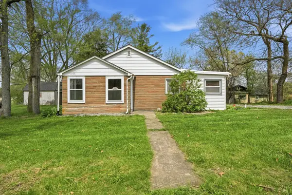 11131 Fathke Road, Crown Point, IN 46307