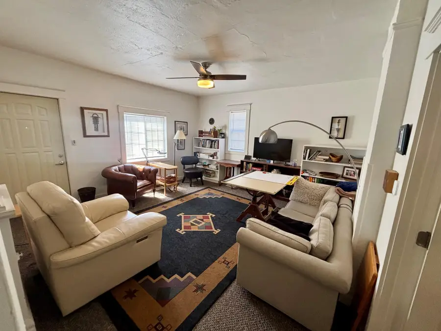 401 Brown Street, Valparaiso, IN 46383 - #2