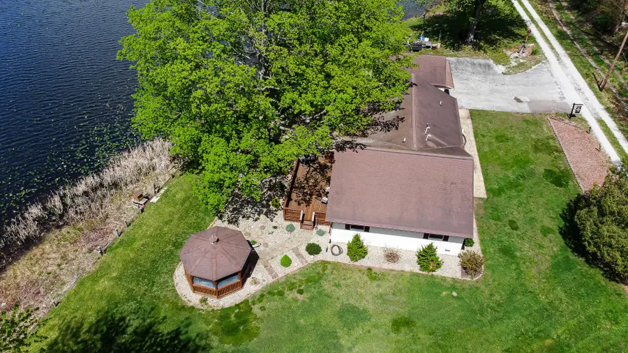 1588 W Severs Road, La Porte, IN 46350 - #2