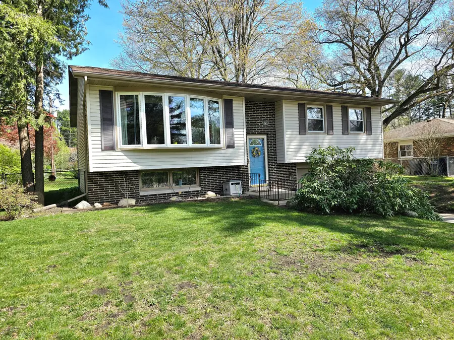 417 Laurel Drive, Michigan City, IN 46360 - #3