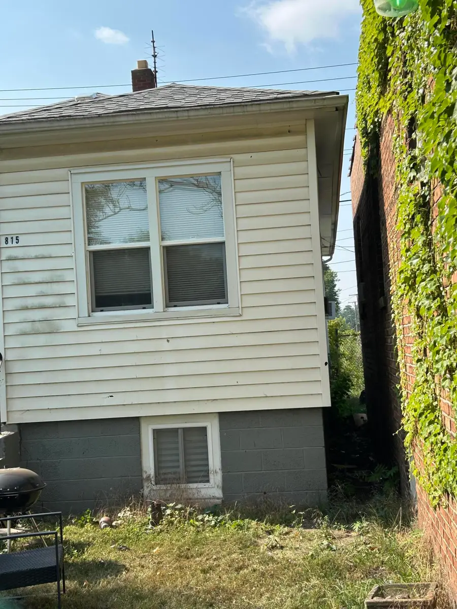 815 W 25th Avenue, Gary, IN 46407 - #3