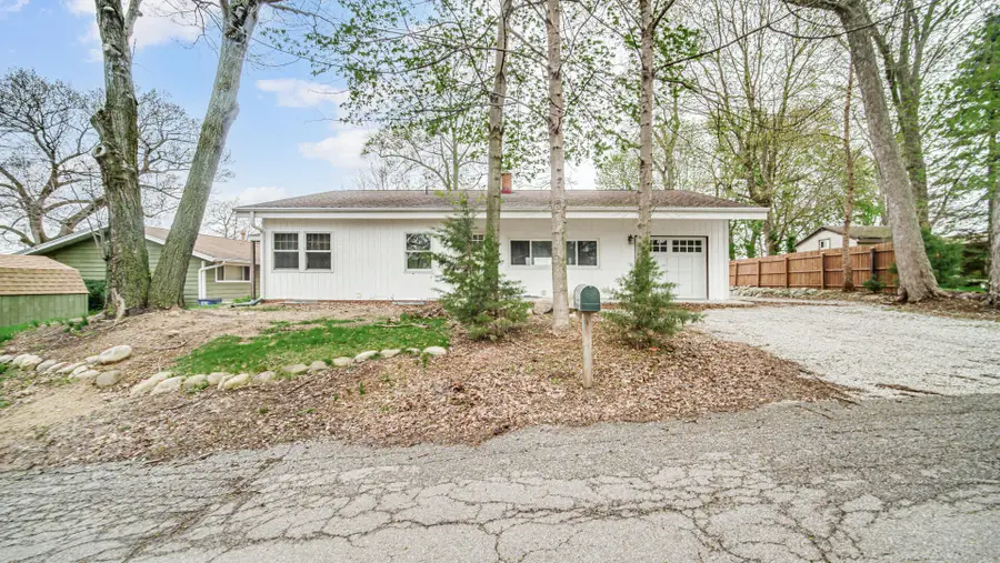 504 Closser Avenue, La Porte, IN 46350 - #3