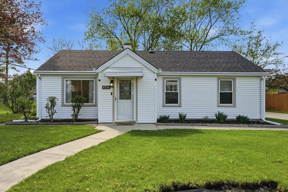 8236 Ellsworth Place, Merrillville, IN 46410 - #1