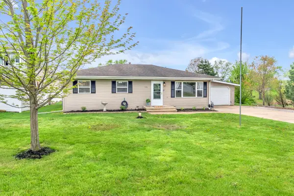 550 W Division Road, Valparaiso, IN 46385