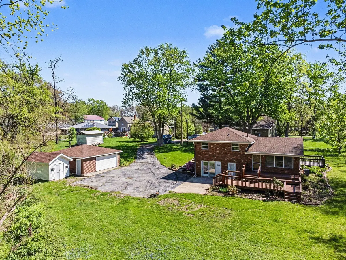 5569 Center Street, Chesterton, IN 46304 - #1