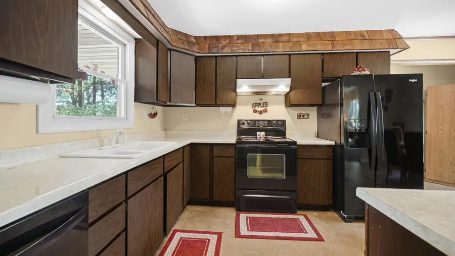 5505 W Schultz Road, La Porte, IN 46350 - #2