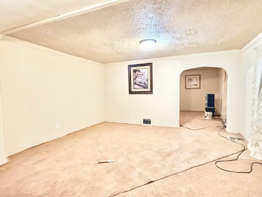 1308 W 13th Avenue, Gary, IN 46407 - #2