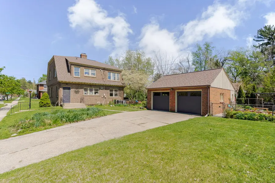 300 E Morgan Avenue, Chesterton, IN 46304 - #3